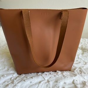 Feed project - Harriet tote: genuine leather